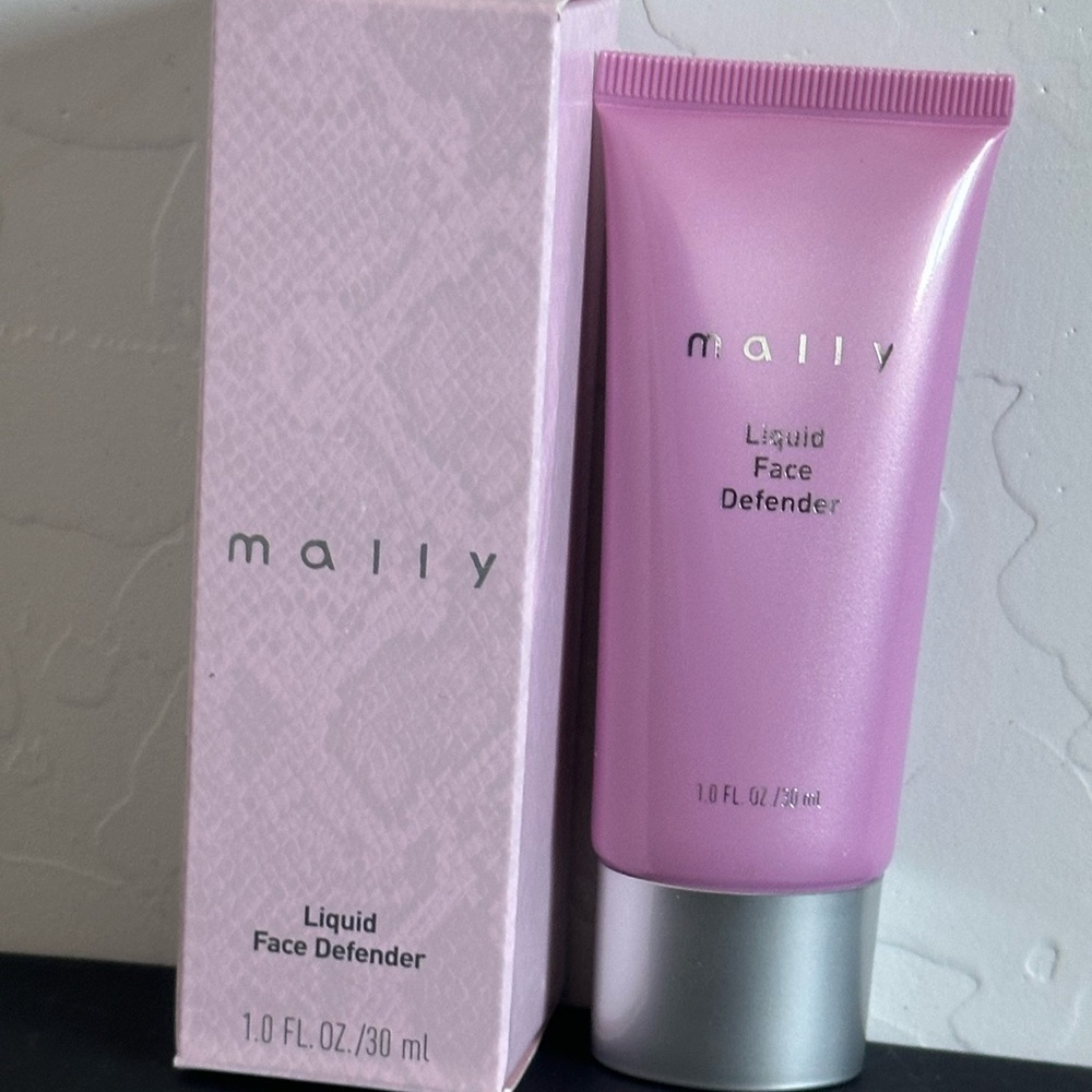Mally Beauty Liquid Face Defender - Pink